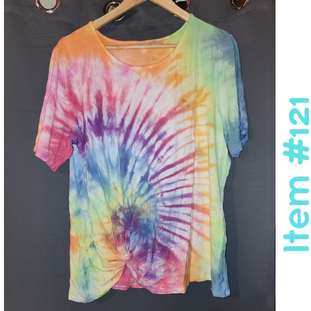 3X Chico's twist-hem top tie dyed